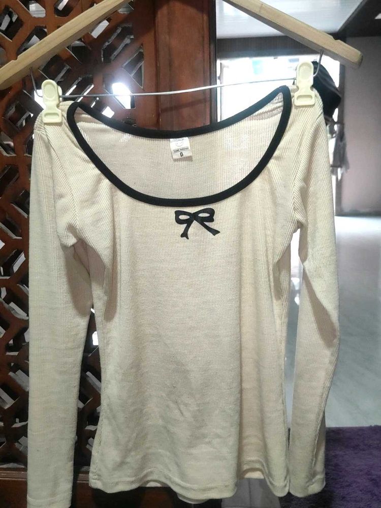 Cute Bow Long Sleeve Top