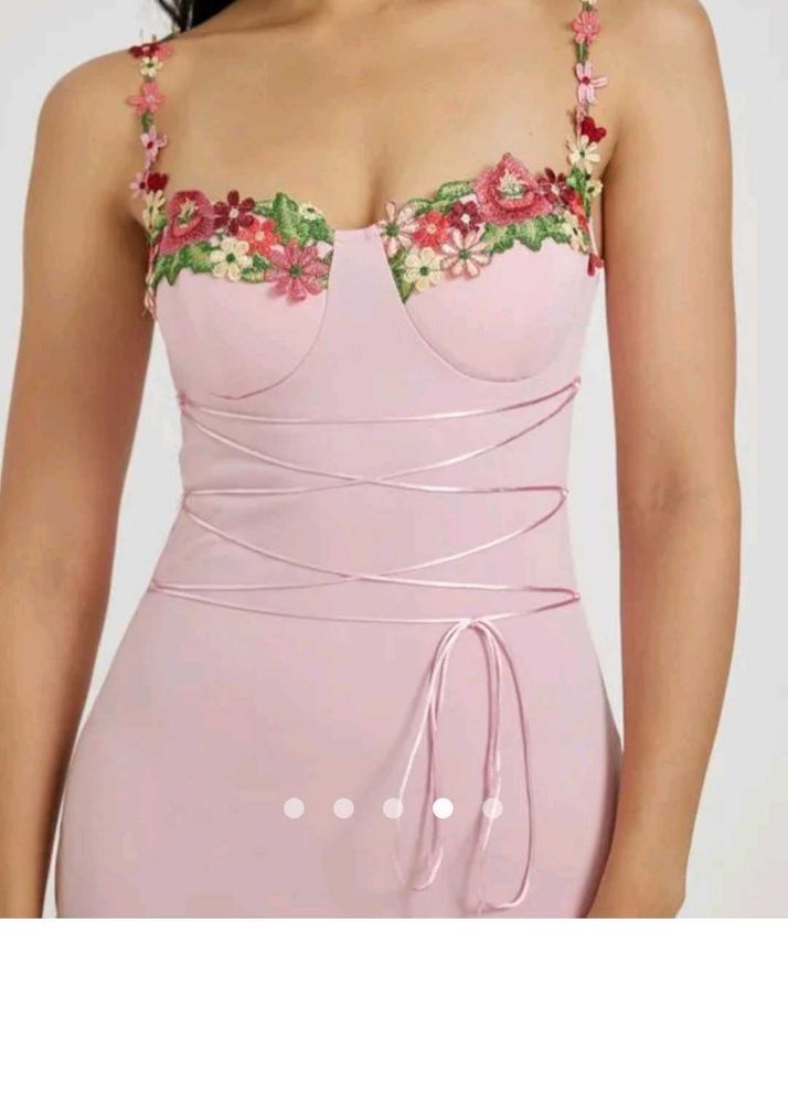 SAVANA Viral Floral Bodycon Dress