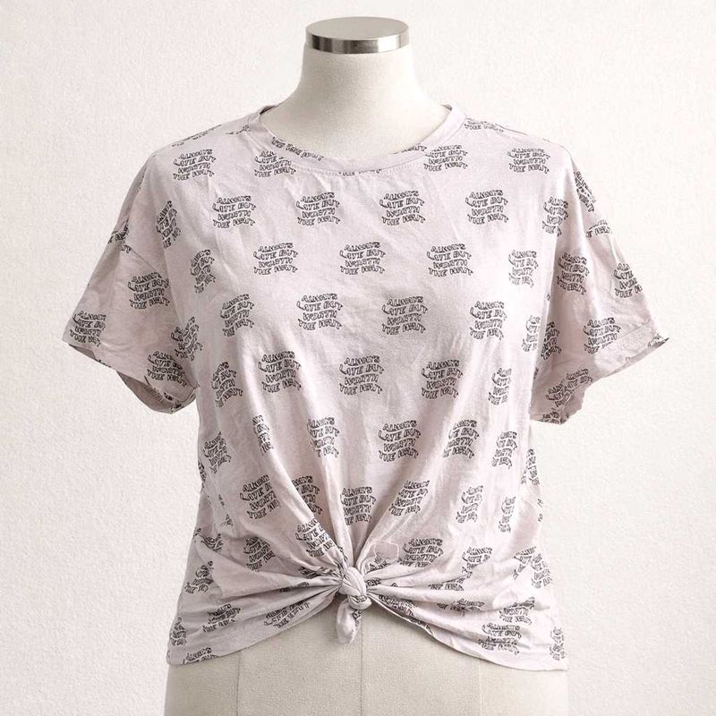 pastel pink crop tee