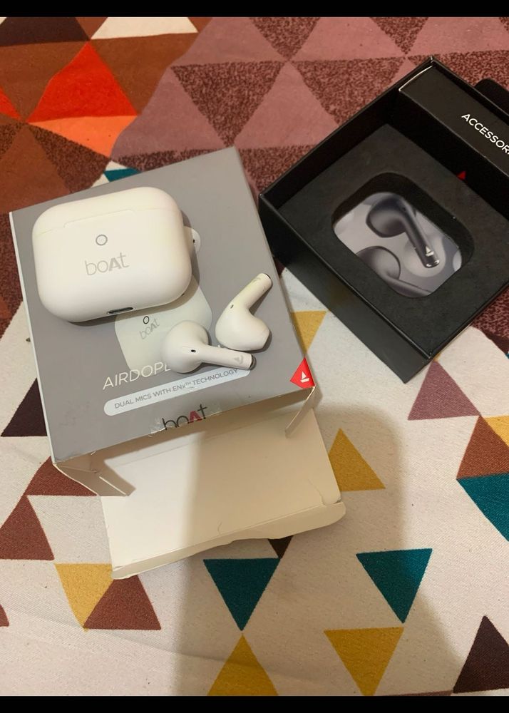boat Earbuds