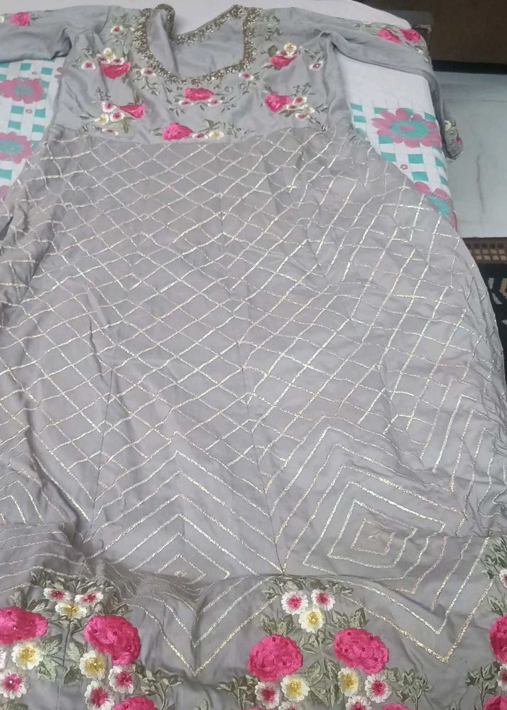 floor length kurta and dupatta with pyjami