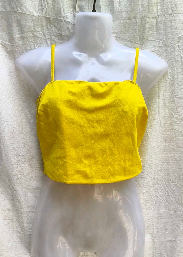 I. CUTE MINI TOP