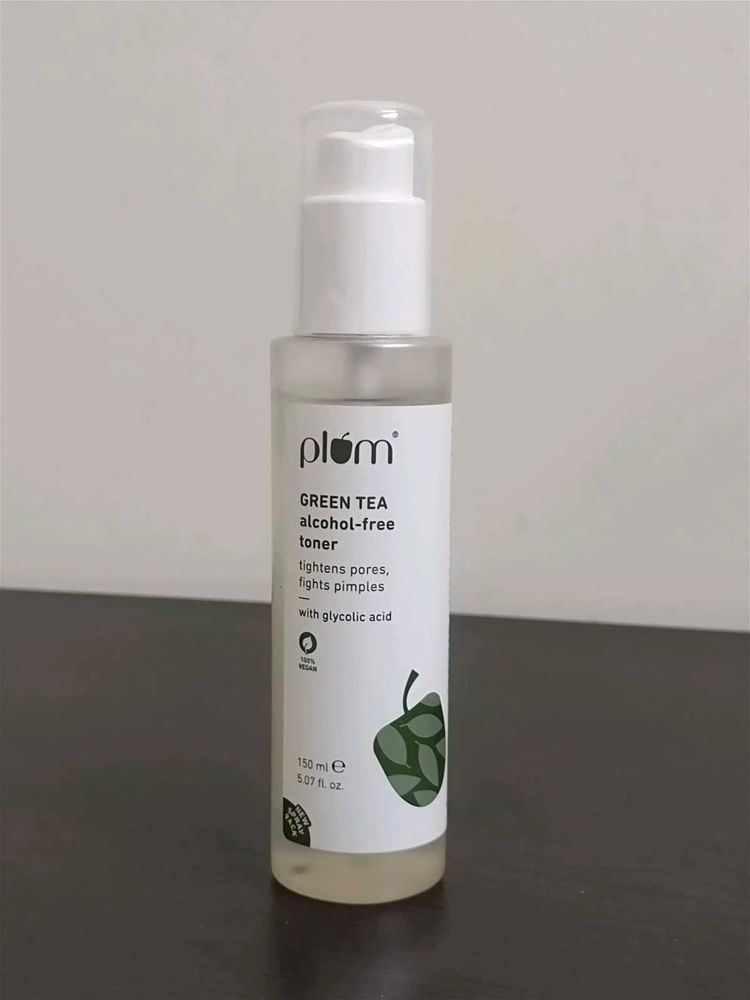 Plum Green Tea Toner With Freebie 🌿