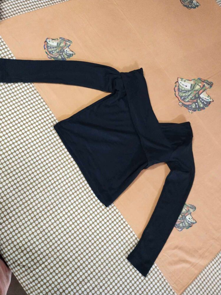 Black Long Sleeve Top