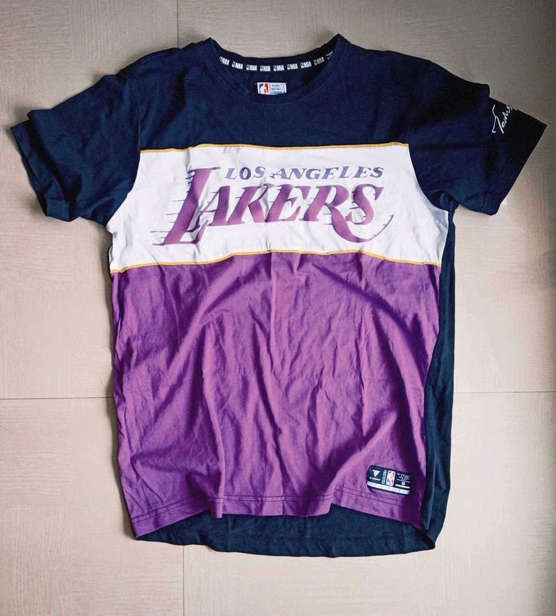 NBA Lakers | OG Tshirt | Size - (S-M)