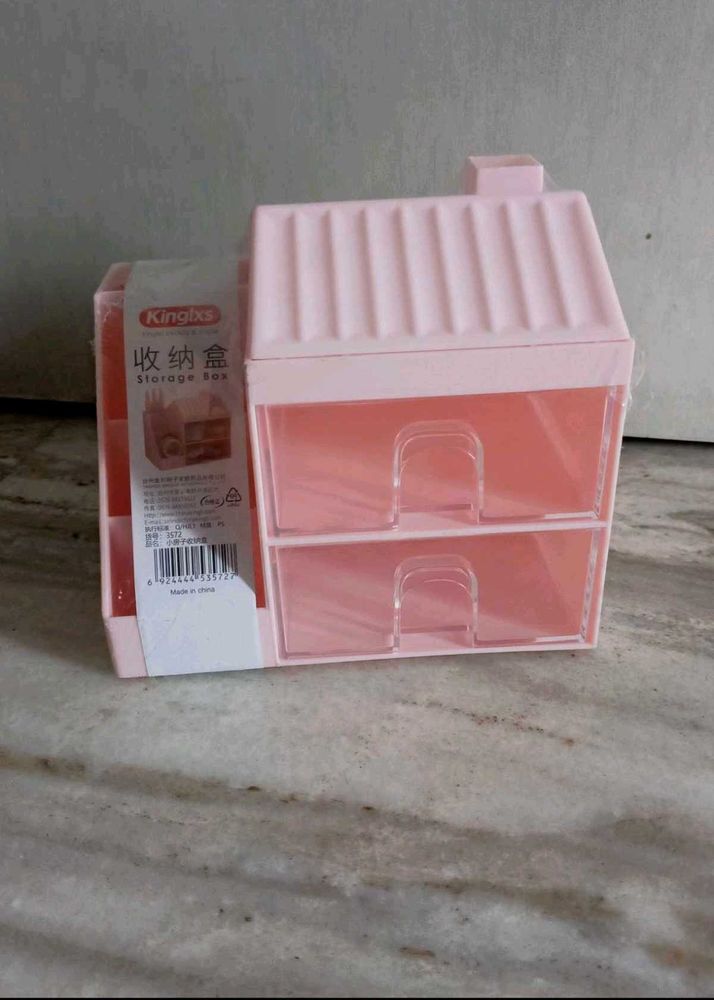 SALE 🎄🎅🆕Cute Pink House Storage Box
