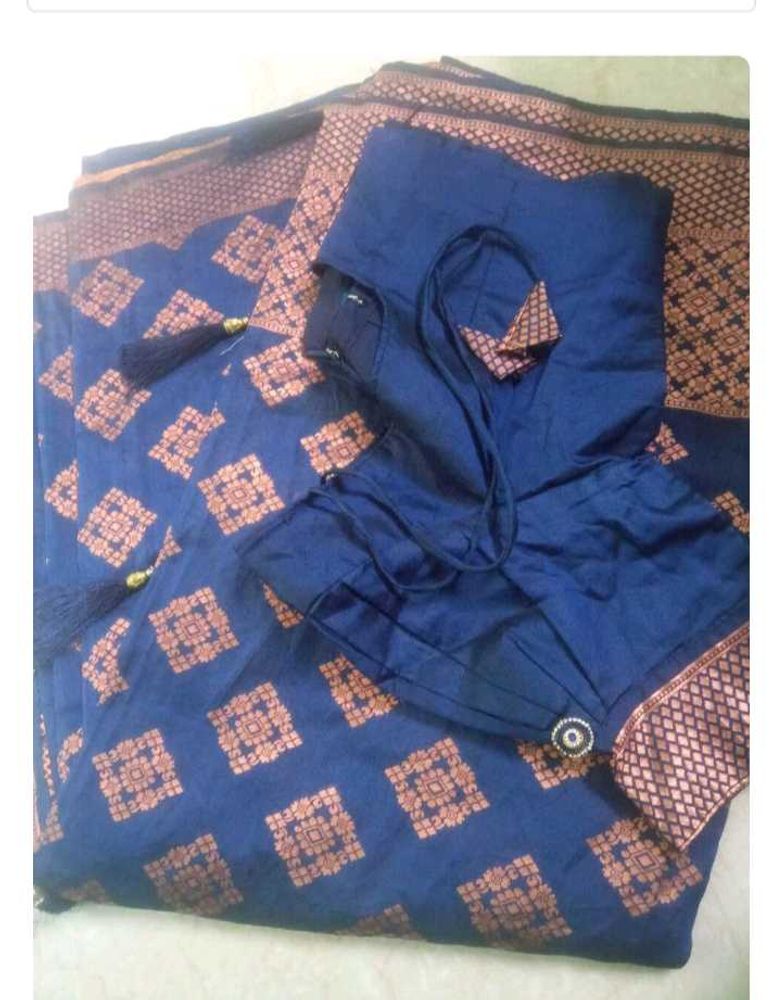 Saree With Blouse