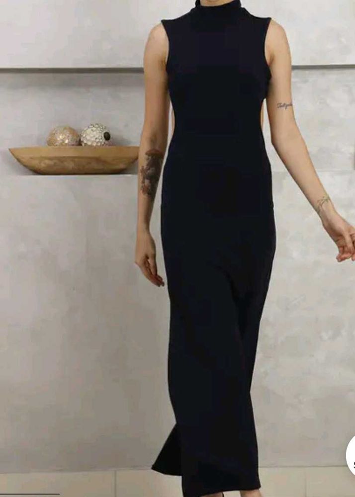 Sleeveless Black Maxi Dress with price tag