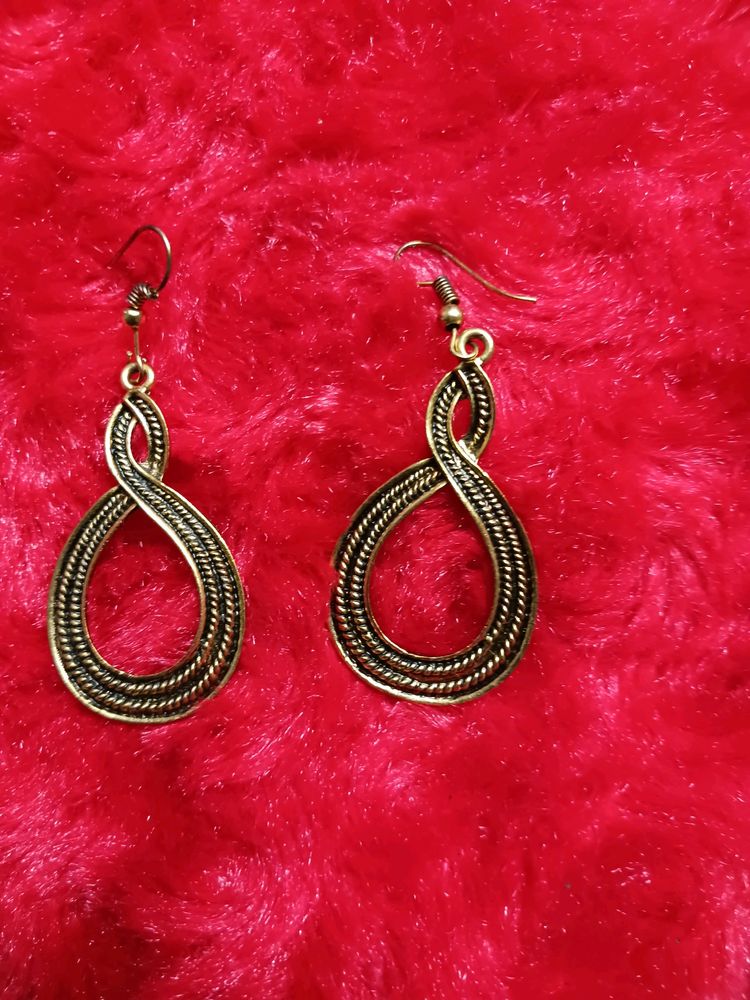 Metal Infinity Earring