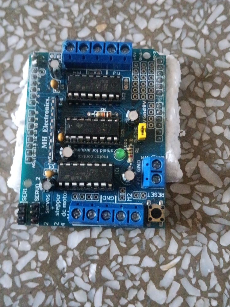 uno Moter driver shield  L293D