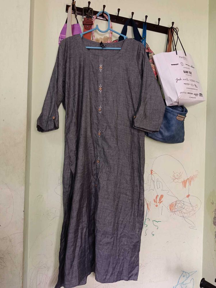 Gray Embroidered Detail Kurti