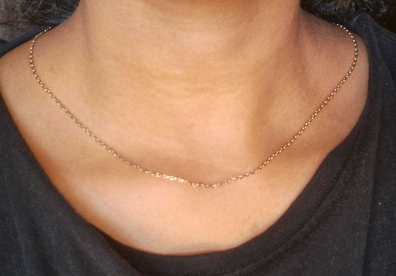 Delicate Gold Chain Necklace
