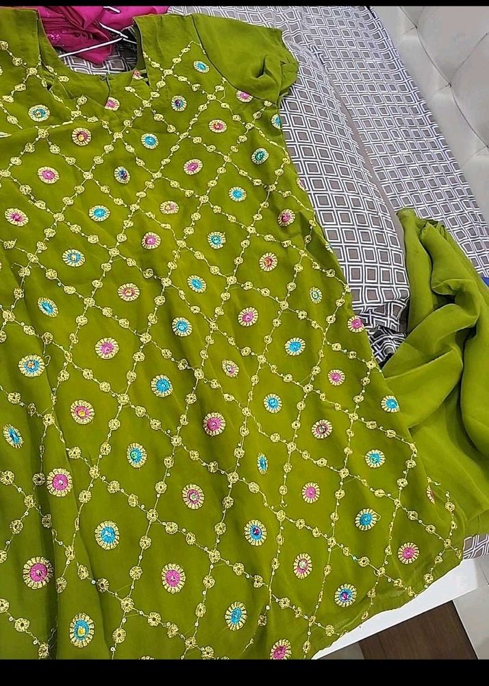 Green Embroidered Kurta Set