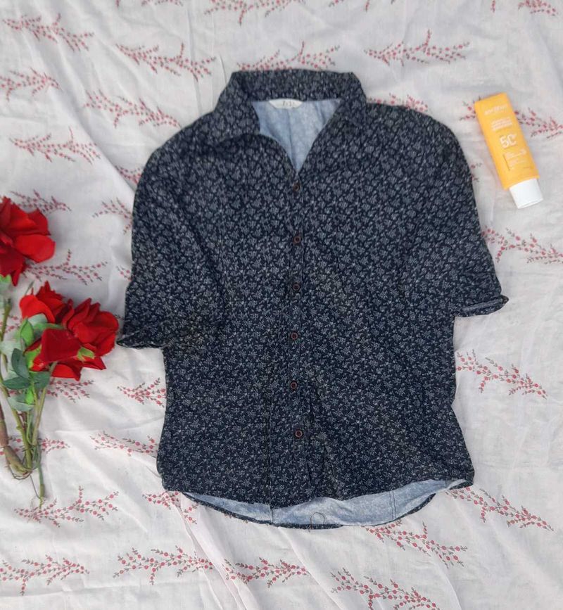 Floral Print Short Sleeve Button Down