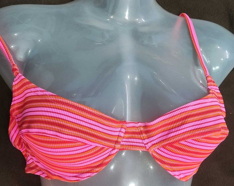 Striped Bikini Top 🖤