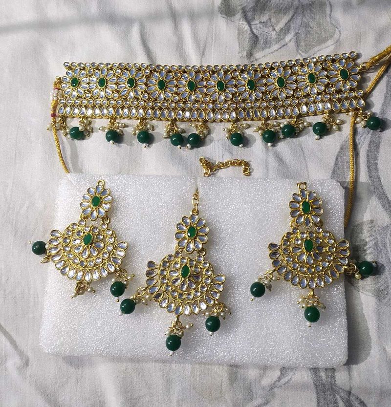 BEAUTIFUL JWELLERY SET 💚