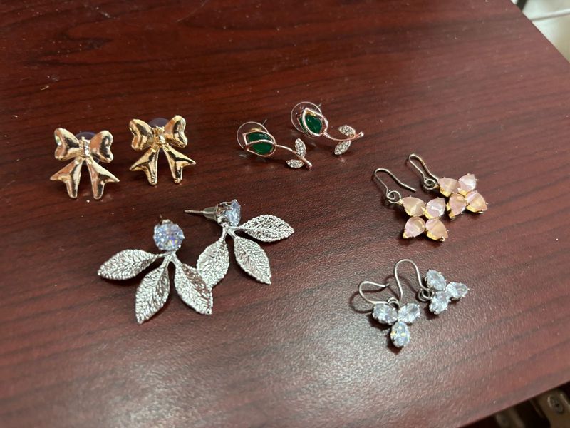 Earring Bundle - Stylish Assortment