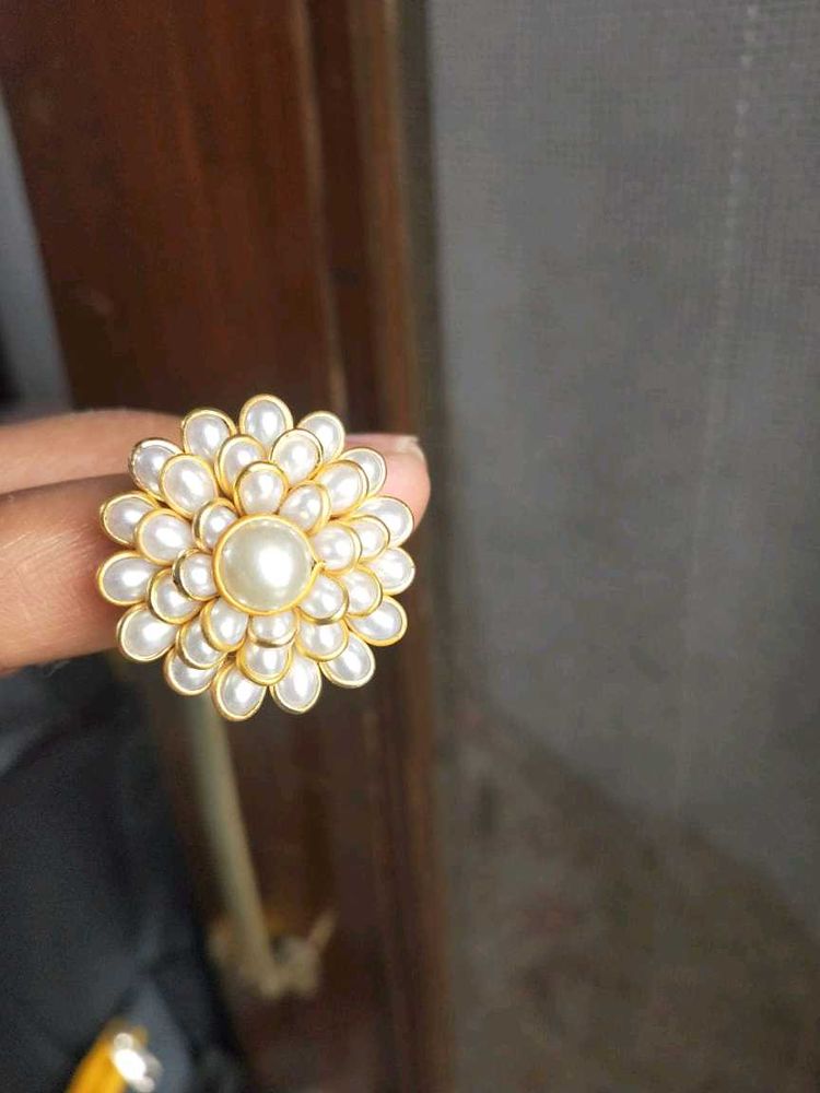White Pearl Ring