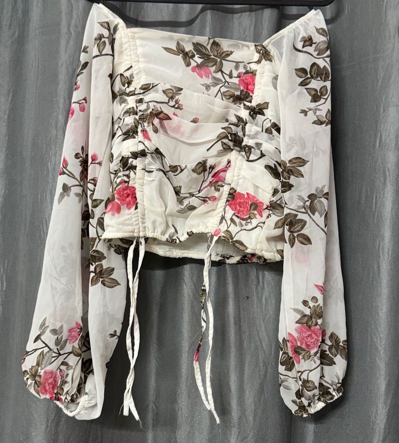 Floral Ruched Crop Top with Puff Sleeves