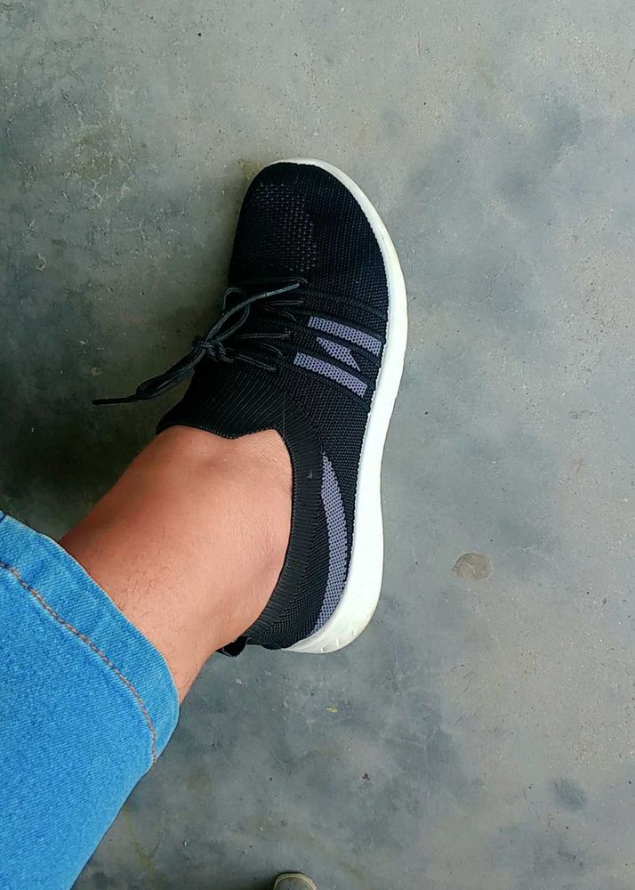 Black Shoes
