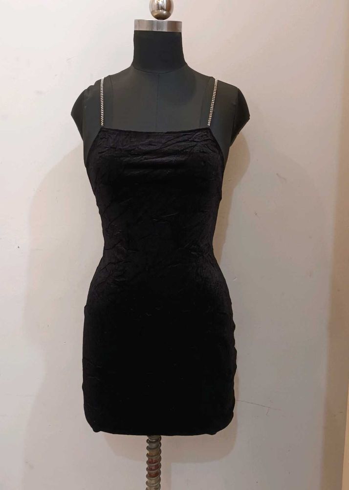 Black Velvet Mini backless dress