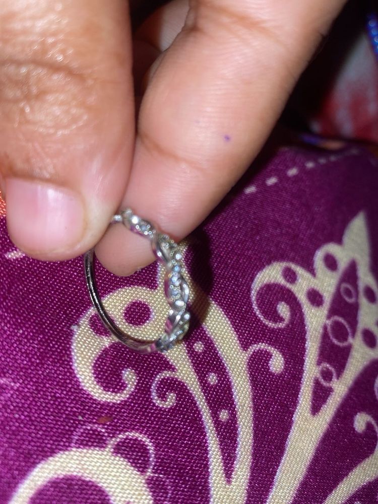 Elegant Silver Ring