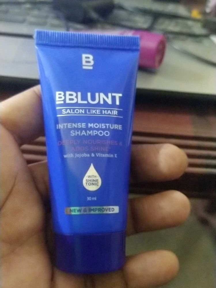 bblunt intense moisture shampoo