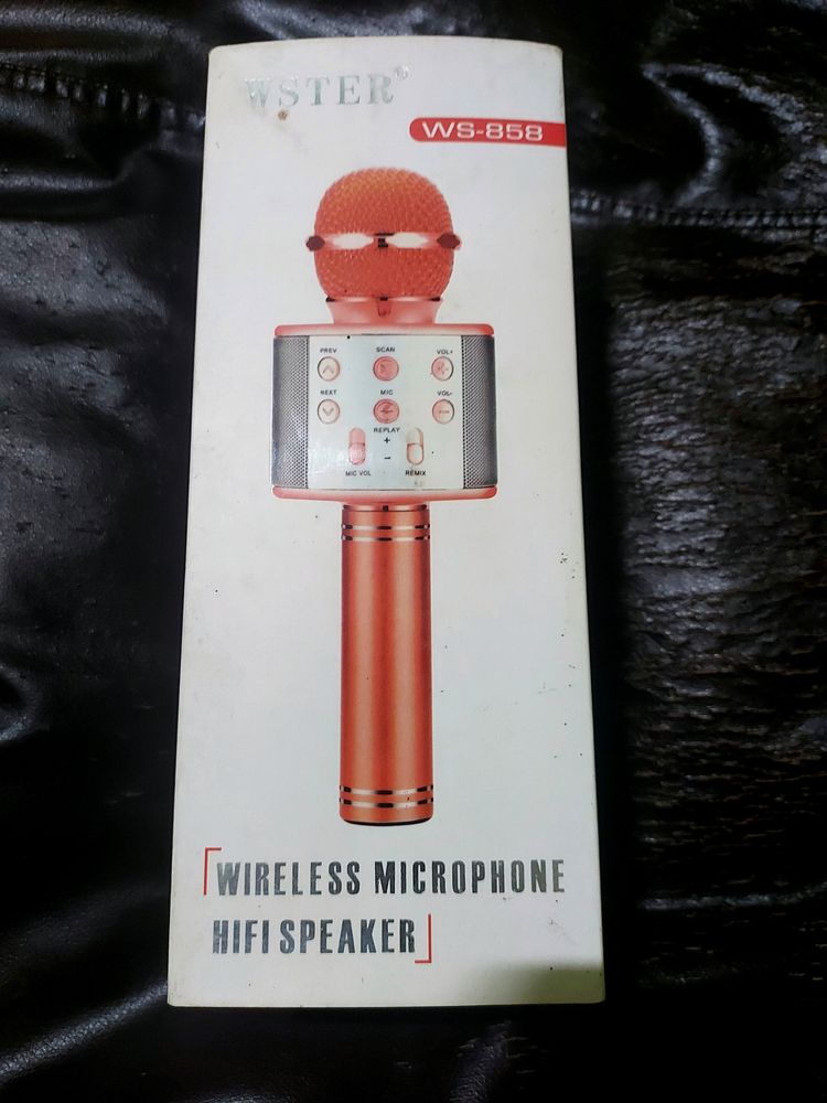Bluetooth Karoke Mic With Speaker