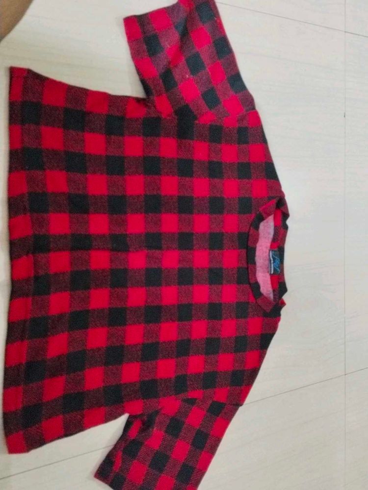 Red &amp; Black Checkered Tee