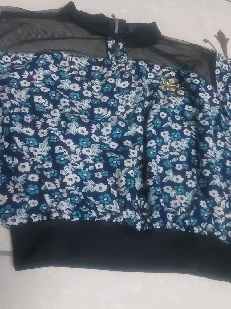 Girls Top , Can Be Wear 14 To 18 Year Girl