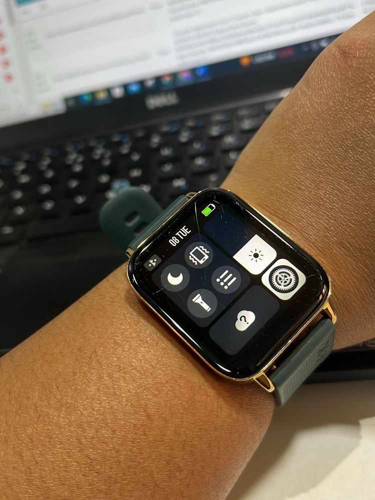 Intex Fitwrist Smart Watch