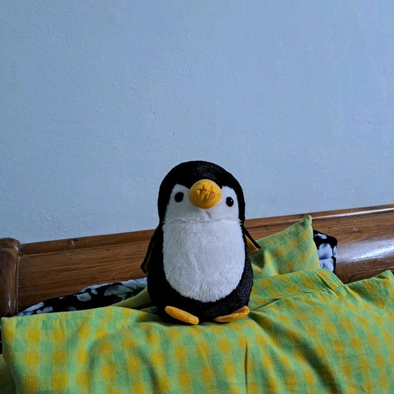 Cute Penguin Plush Toy