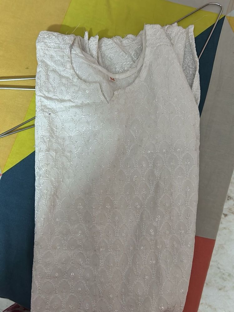 White Embroidered Kurta