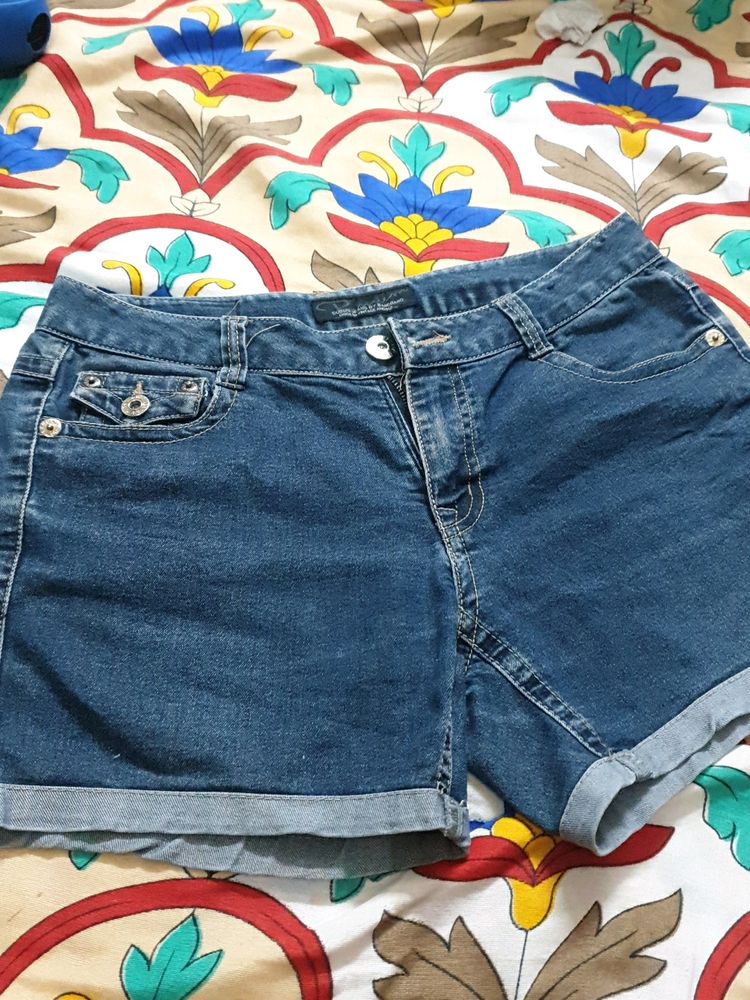 Shorts Like New...
