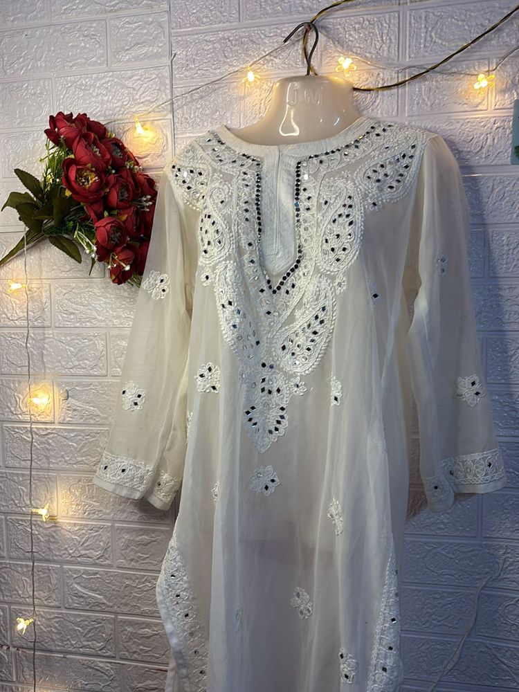 Mirror Chickan Kari Kurta With Inner