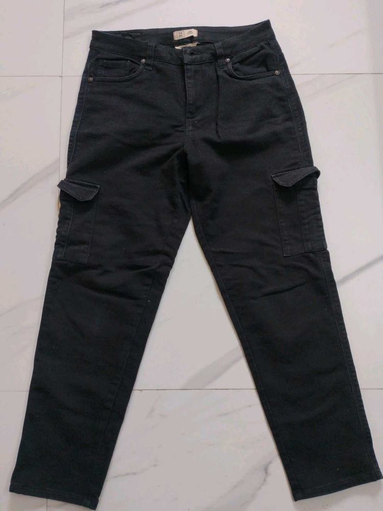 Black Cargo Pants