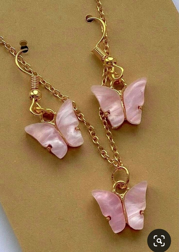 Butterfly Pendant Necklace 💝