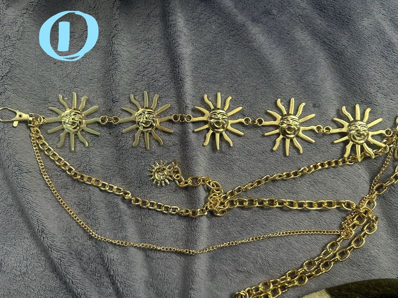 Pinteresty y2k Sun waist chain/belt