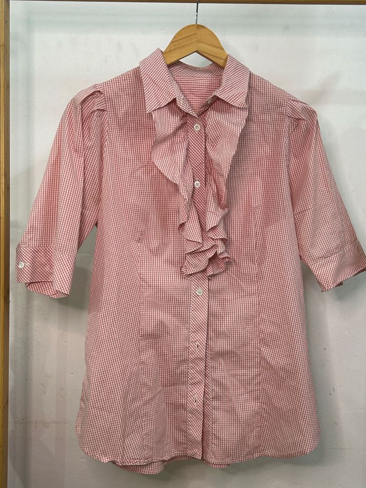 Pink gingham button Up