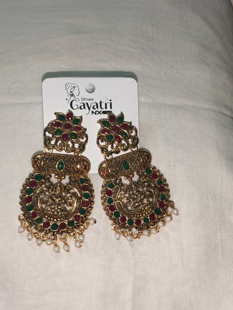 Shree Gayatri Earrings