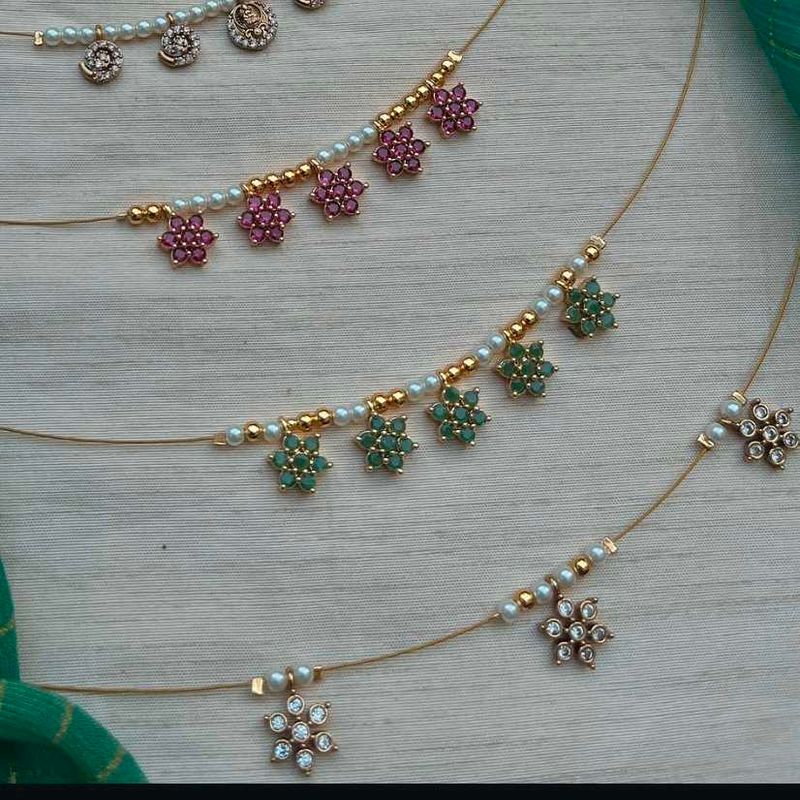 Floral Pendant Layering Necklaces
