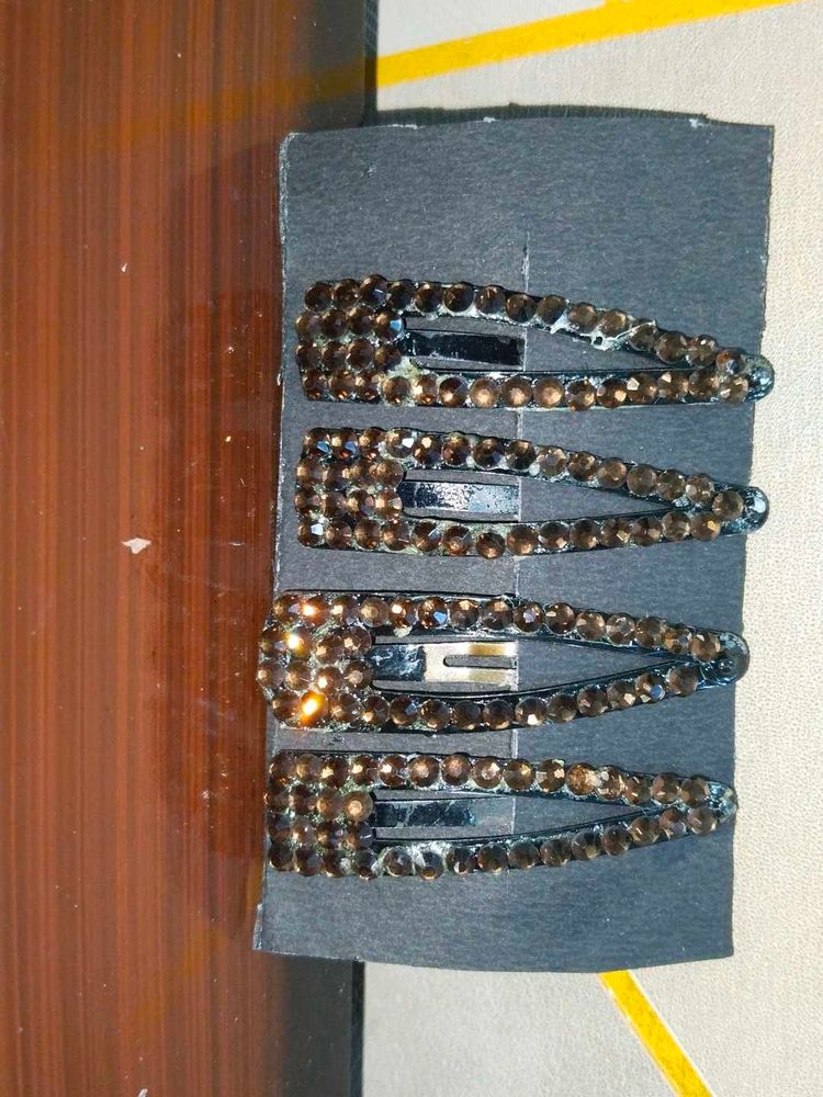 Sparkly Hair Clips - Set of 4