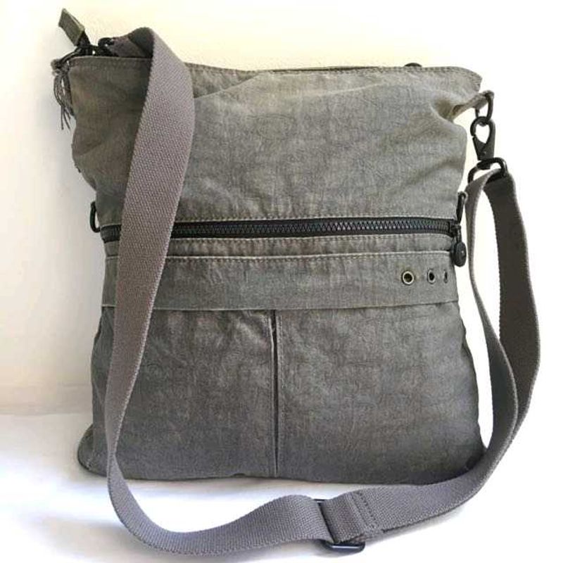 Kipling authentic Stylish Crossbody Bag