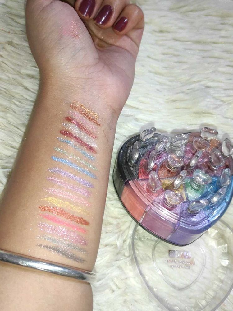 ADS Eyeshadow Palette