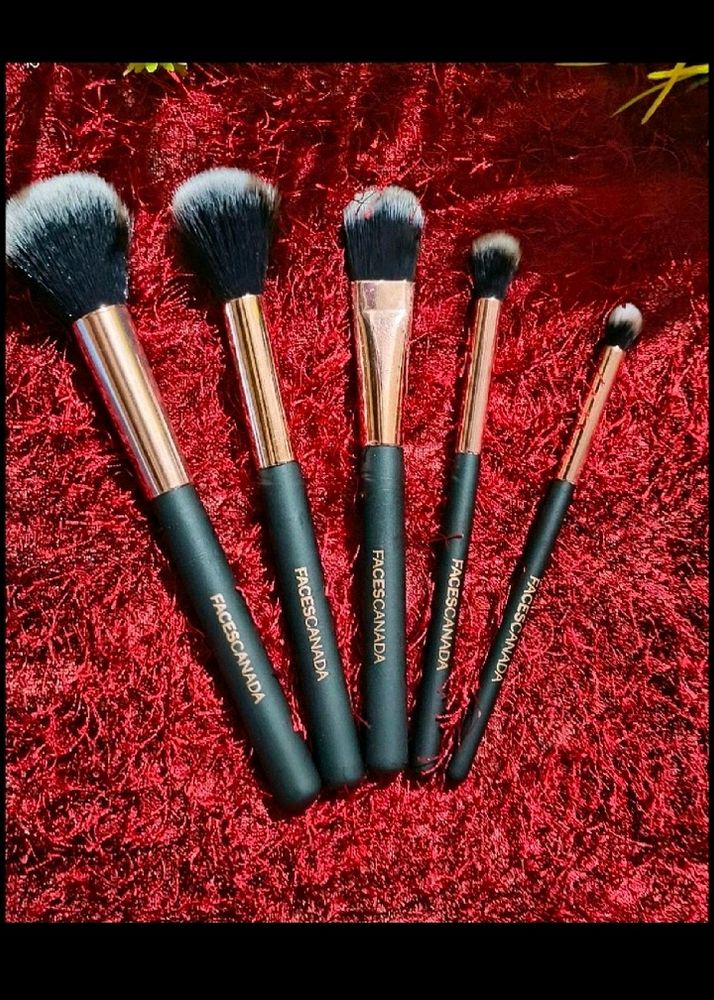 Faces Canada Mackup Brush
