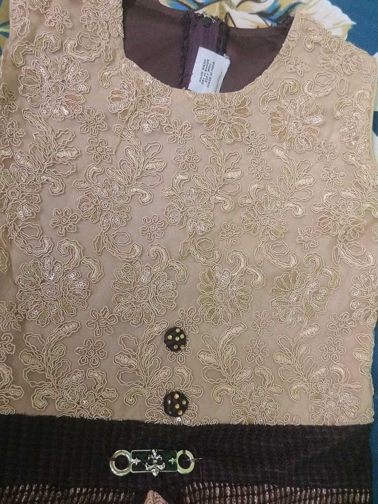 It&#39;s Beautiful Gown For The Party.