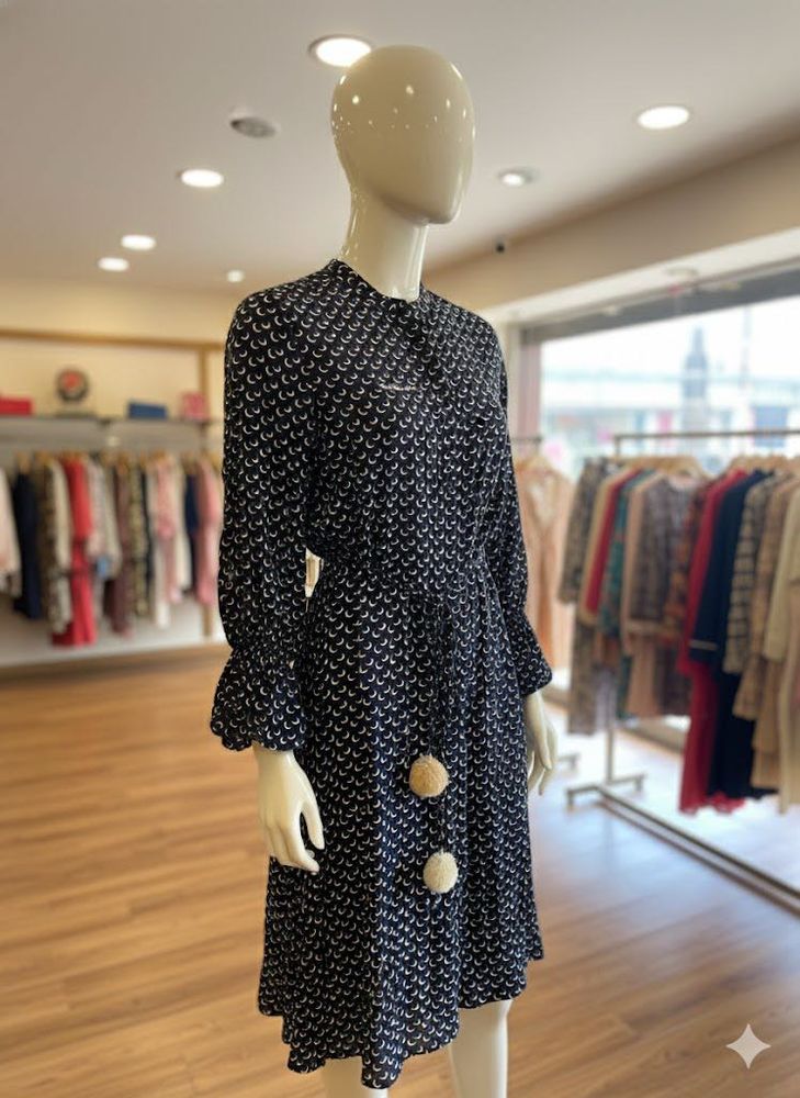 Elegant Print Dress 💙💙