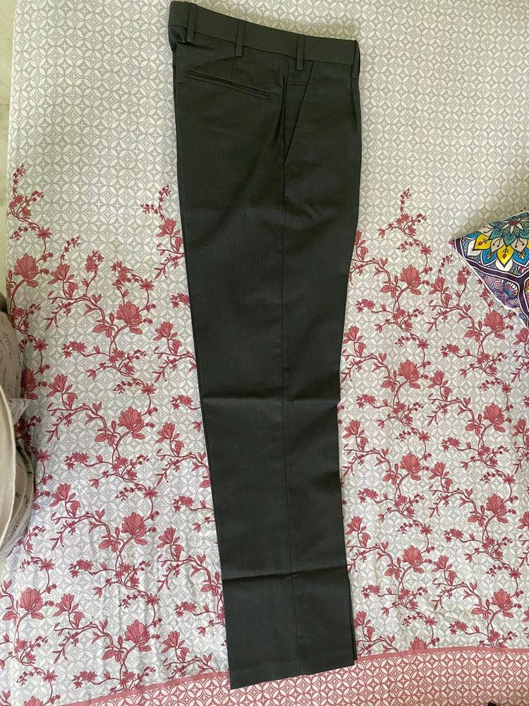 Raymonds Corporate Style Formal Pants For Men