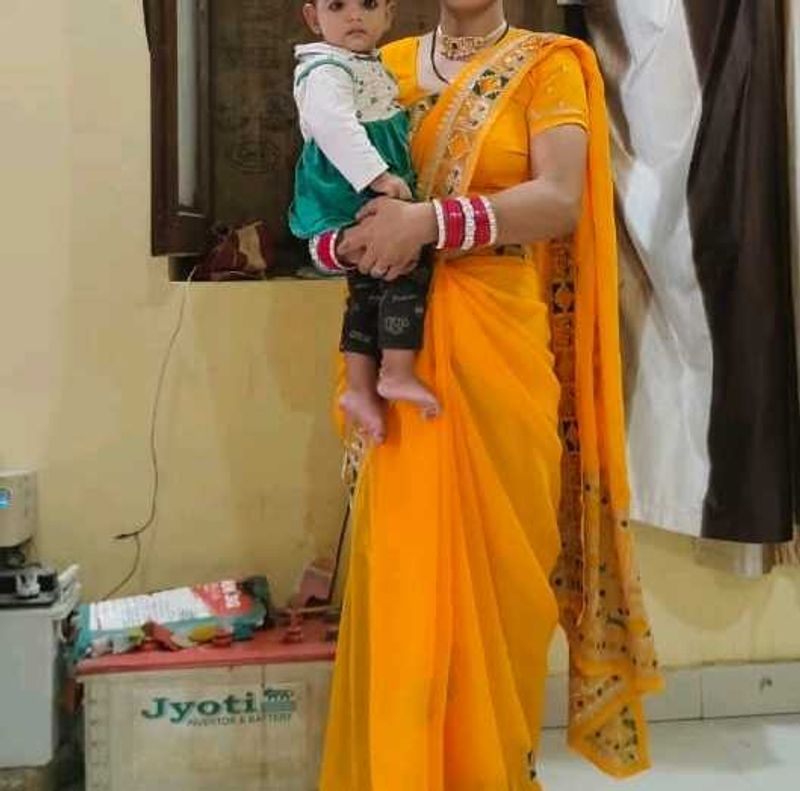 Elegant Yellow Saree