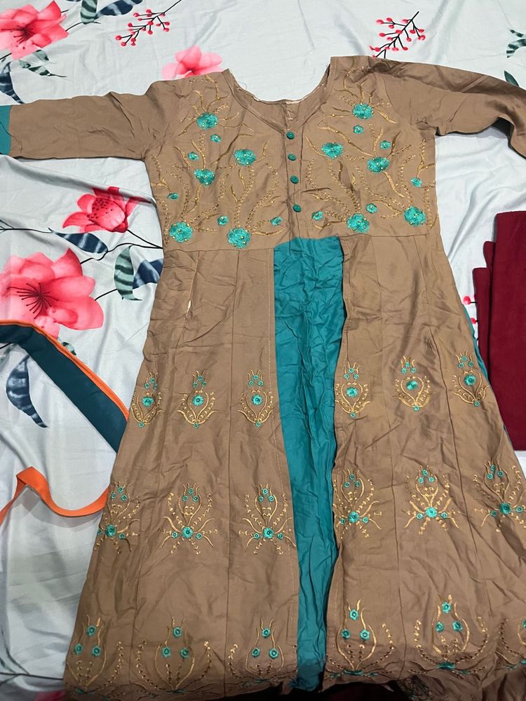 Elegant Embroidered Anarkali Kurta